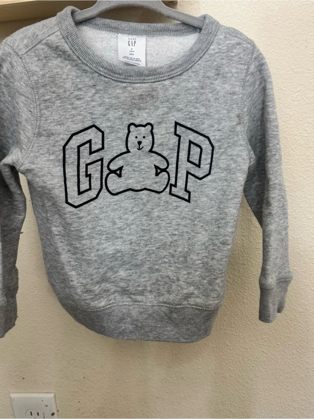 GAP Grey Crewneck Sweatshirt with Bear Logo size 2 Years